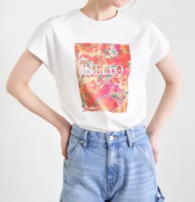 LOUNIE（ルーニィ）ホワイトのプリントTシャツ