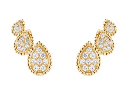 BOUCHERON（ブシュロン）ゴールドの3連モチーフスタッズイヤリング