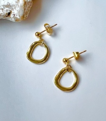 Accessory MUゴールドのミニフープピアス
