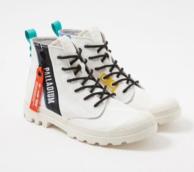 PALLADIUM（パラディウム）ホワイトのハイカットスニーカー