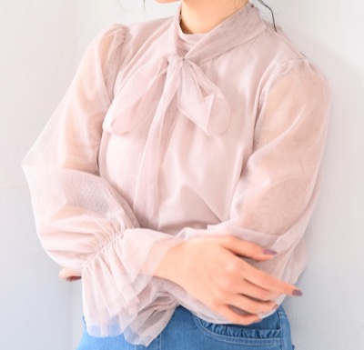 MISCHMASCH（ミッシュマッシュ）ピンクのチュールボウタイブラウス