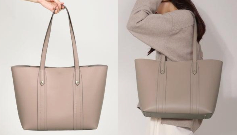 BASEベージュのトートバッグ