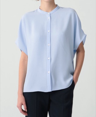 Theory luxe（セオリーリュクス）サックスブルーのブラウス