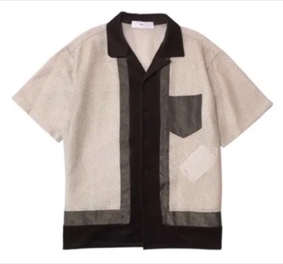 TOGA VIRILIS（トーガ ビリリース）ベージュ系の配色メッシュシャツ