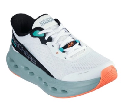 SKECHERS（スケッチャーズ）ホワイト系のスニーカー