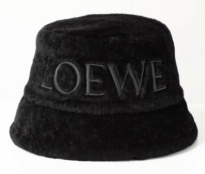 LOEWE（ロエベ）ブラックのニット帽