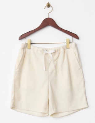 TENERITA（テネリータ）アイボリーのショートパンツ