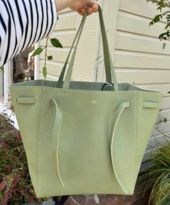CELINE（セリーヌ）カバファントムトートライトグリーンのトートバッグ