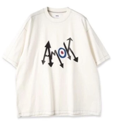 amok（アモク）ホワイトのプリントTシャツ