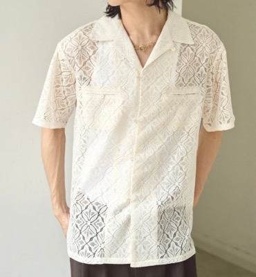 Camphor wood（カンファーウッド）オフホワイトのフラワー総柄シアーシャツ