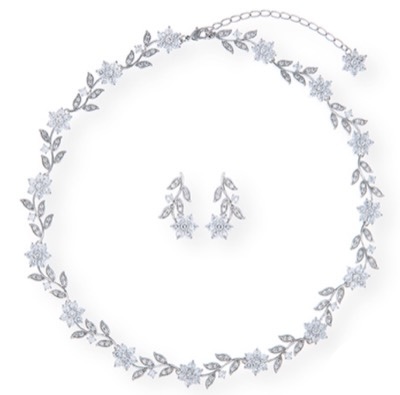 LoveTiara（ラブティアラ）シルバーのピアス&ネックレス