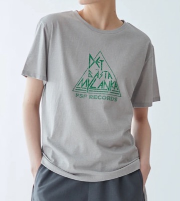 Mylanka（ミランカ）グレーのプリントTシャツ