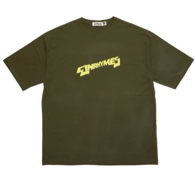 GinRhymes（ジンライムス）カーキのプリントTシャツ