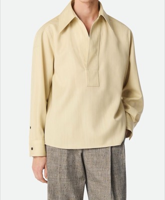 Bottega Veneta（ボッテガ・ヴェネタ）ベージュ系のシャツ