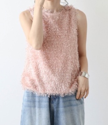 AMELY（エメリー）ピンクのフェザーフリンジトップス
