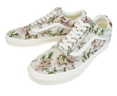 VANS（ヴァンズ）ホワイトの花柄スニーカー