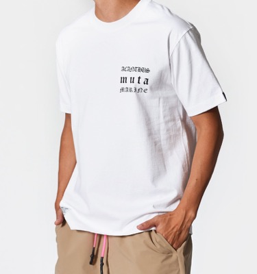ACANTHUS（アカンサス）ホワイトのTシャツ