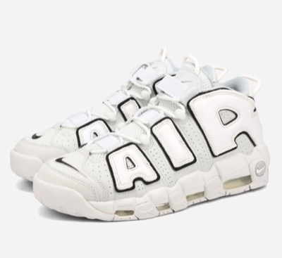 NIKE（ナイキ）ホワイトのAIRロゴスニーカー