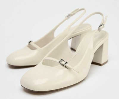 ZARA（ザラ）ホワイトのヒールパンプス