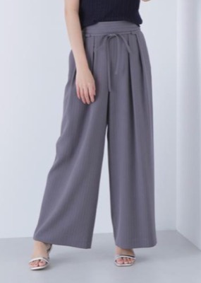 NATURAL BEAUTY BASIC（ナチュラルビューティーベーシック）グレーのナローリボンパンツ