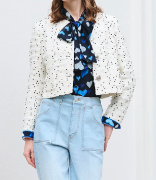 LEONARD(レオナール)ホワイトのジャケット