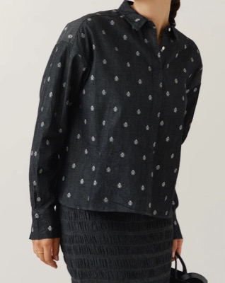 ne Quittez pas(ヌキテパ)ブラックのプリントシャツ