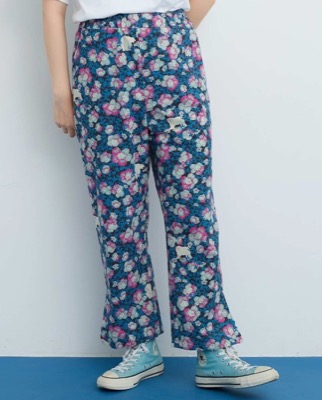 ブルーグリーンxピンクの小花柄パンツ