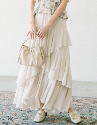 COCO DEAL(ココディール)ベージュ系のティアードフリルスカート