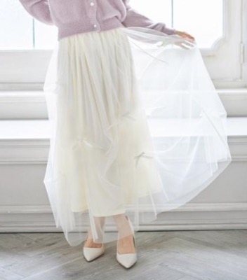 violetta(ヴィオレッタ)ホワイトのドレープチュールスカート