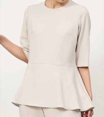 SOÉJU（ソージュ）ライトベージュのブラウス