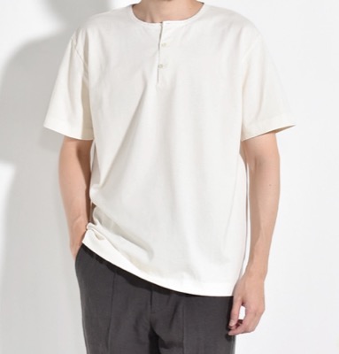 OLD JOE（オールドジョー）ホワイトのヘンリーネックTシャツ