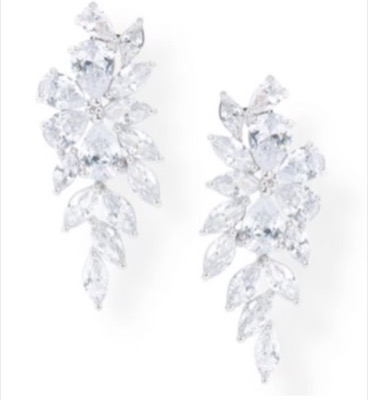 Love Tiara（ラブティアラ）ジルコニアイヤリング