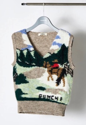 RUMCHE（ラムシェ）ベージュ系のニットベスト