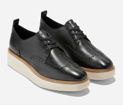 COLE HAAN(コールハーン)ブラックのシューズ