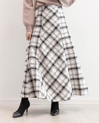 RANDA（ランダ）ホワイトのツイードチェックスカート
