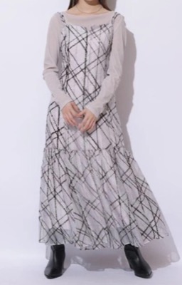 Mystrada（マイストラーダ）ピンクベージュのチェックフロッキーワンピース