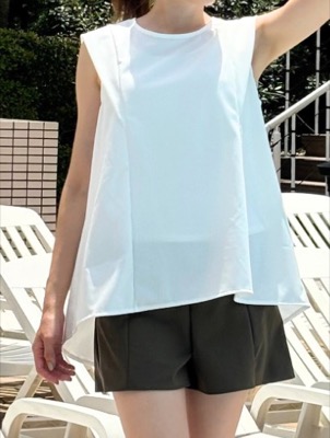 CLEAN CLASS（クリーンクラス）ホワイトのトップス / 水着