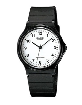 CASIO（カシオ）ブラックの腕時計