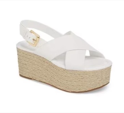 MICHAEL KORS(マイケルコース)ホワイトの厚底サンダル