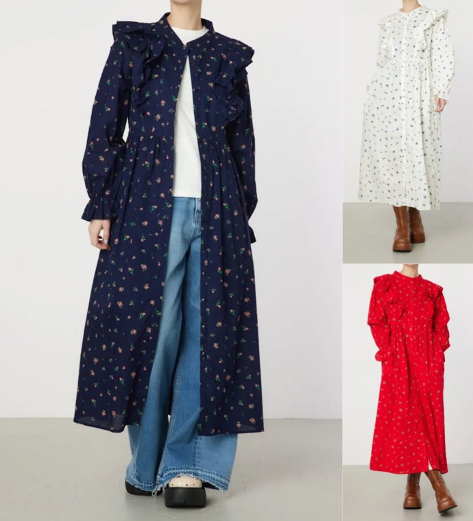 RODEO CROWNS WIDE BOWL(ロデオクラウンズワイドボウル)ネイビーの花柄フリルワンピース