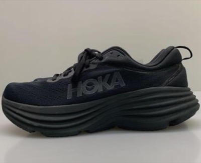 HOKA(ホカ)ブラックのローカットスニーカー