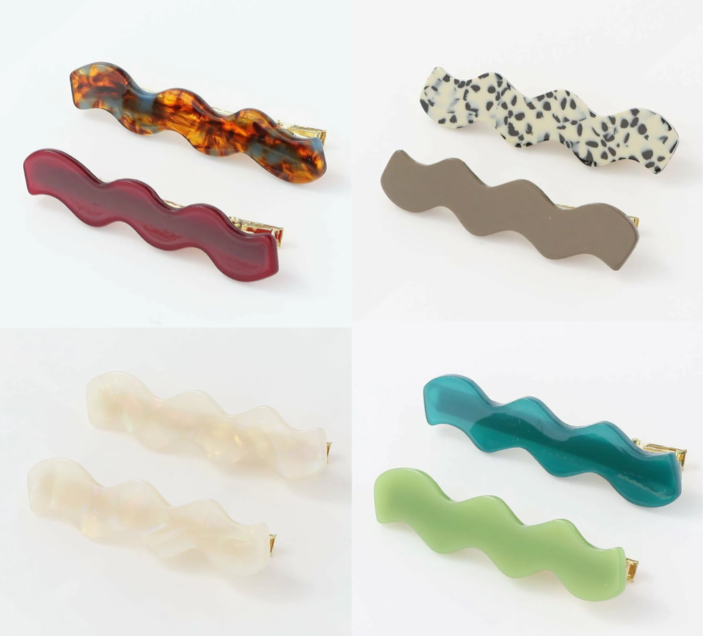 Fun&Daily（ファンアンドデイリー）ブラウン&グリーンのウェーブヘアピン