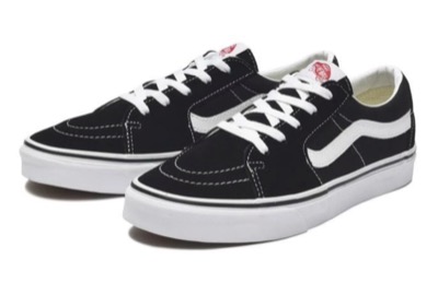 VANS（ヴァンズ）ブラックのスニーカー