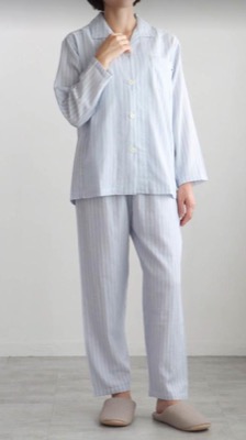NAIGAI（ナイガイ）ライトブルーのストライプパジャマ