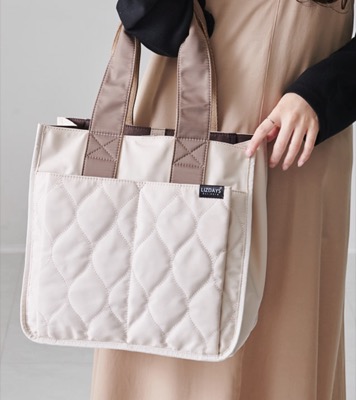LIZDAYS(リズデイズ)ホワイトxグレージュのトートバッグ