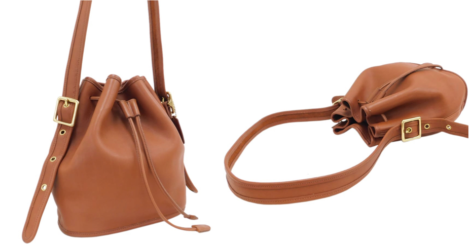 COACH（コーチ）ブラウンのショルダーバッグ