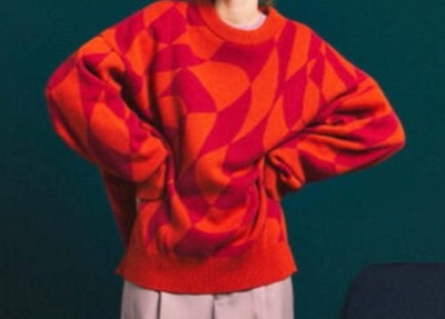 MAISON SPECIAL（メゾンスペシャル）オレンジ系のプリントニット