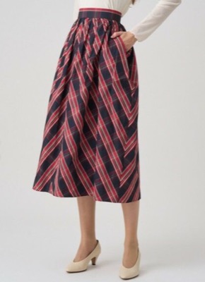 ANAYI（アナイ）赤いチェック柄ギャザースカート