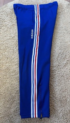 adidas（アディダス）ブルーのトリコロールカラーパンツ