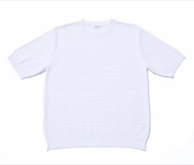 melike（ミライク）ホワイトのTシャツ